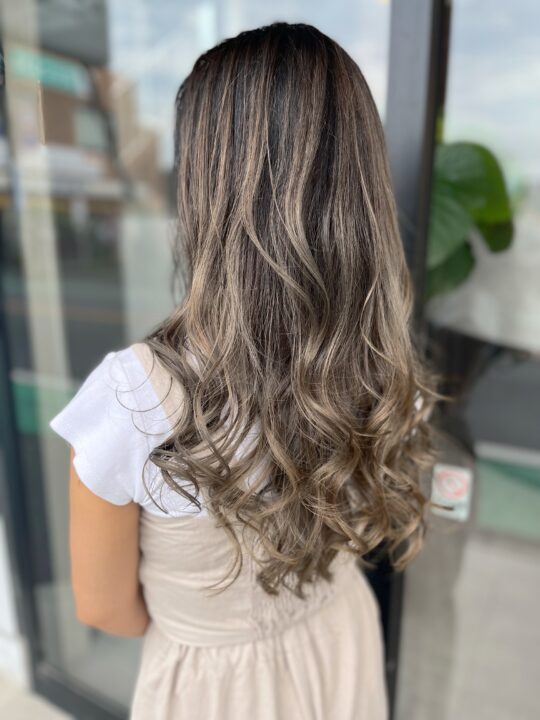 バレイヤージュ＆グレージュ